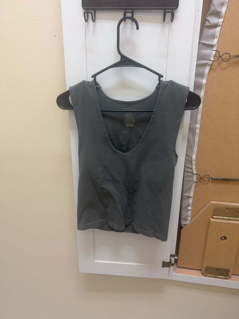 Intimately Free People Seamless Deep V-Neck Tank Top Size M/L